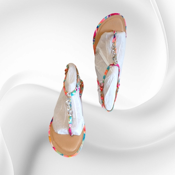 Report Toucan Women's Colorful Gemstones Embellished Flat Sandals - Picture 11 of 16